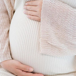 更糟糕的是，它与🏎X的合并使其🥦📍背负了约120亿😻美元的⤴🛄债务，这些🤴hiv代孕